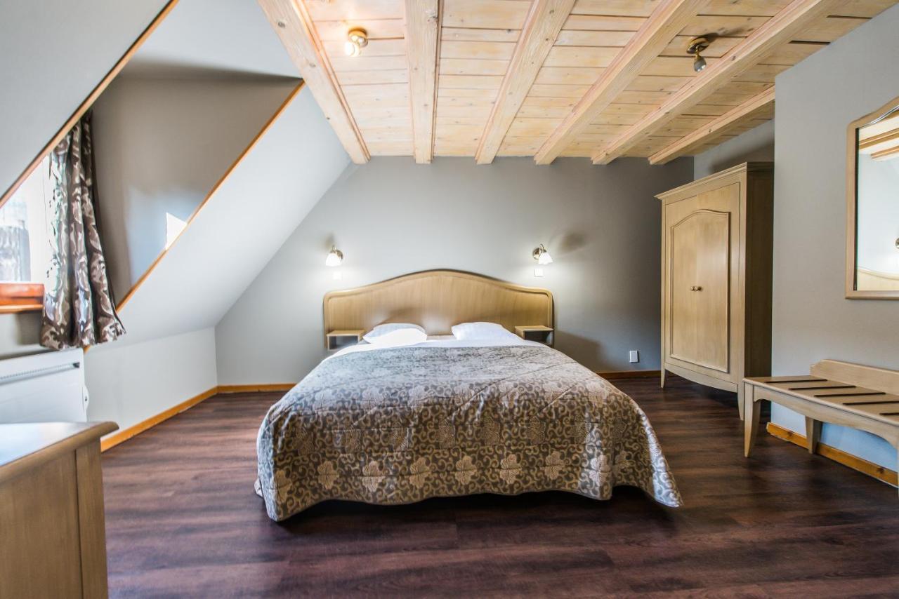 Hotel Au Lion Ribeauvillé Kültér fotó