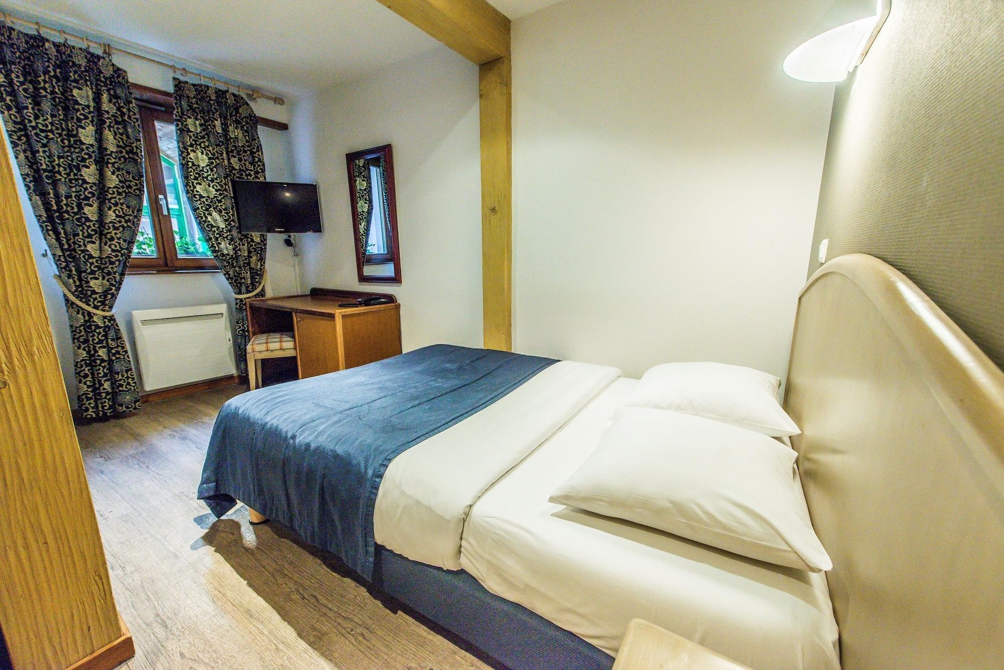 Hotel Au Lion Ribeauvillé Kültér fotó