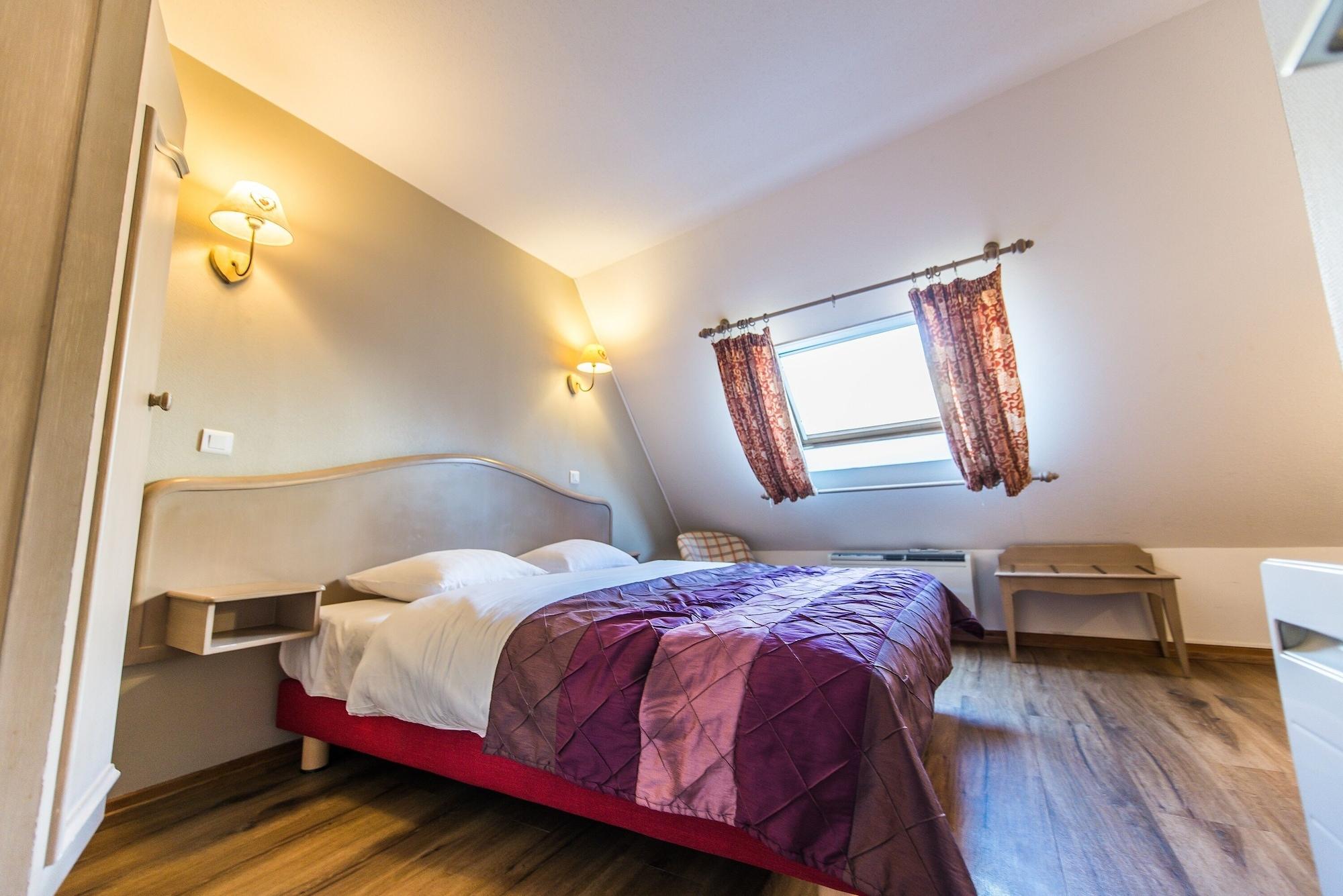 Hotel Au Lion Ribeauvillé Kültér fotó