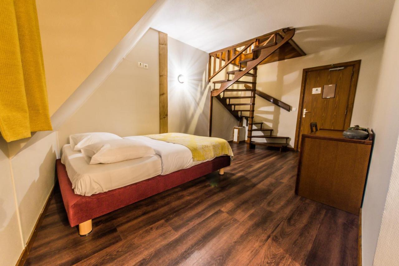 Hotel Au Lion Ribeauvillé Kültér fotó