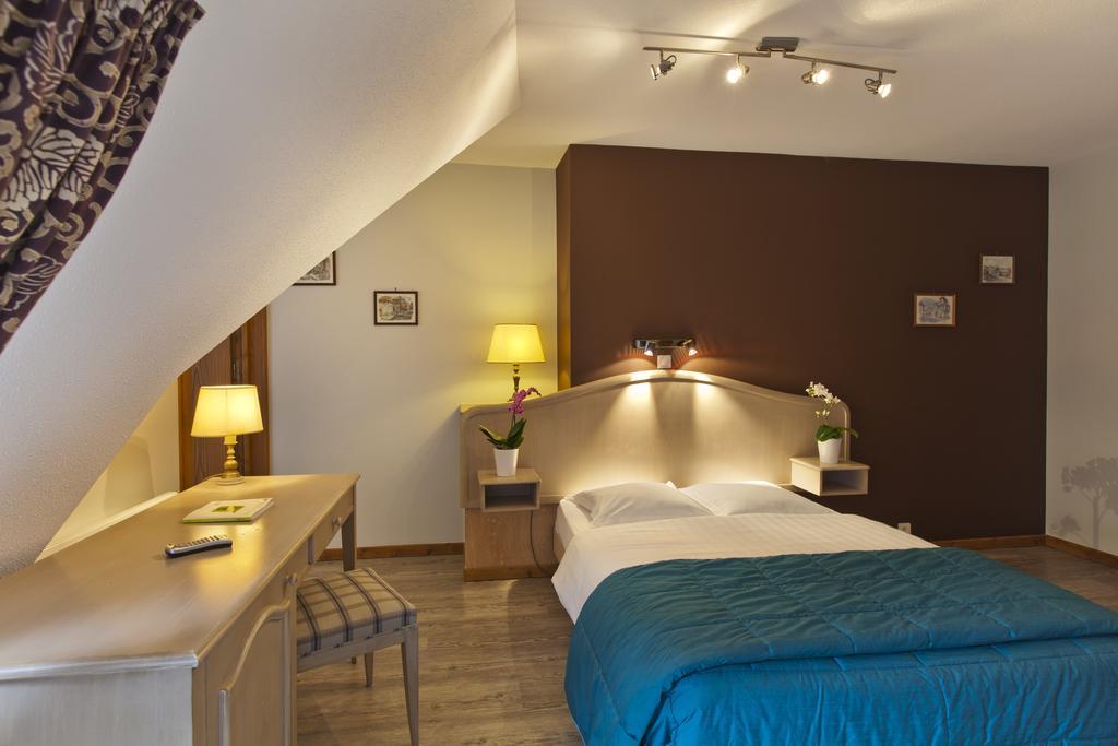 Hotel Au Lion Ribeauvillé Kültér fotó